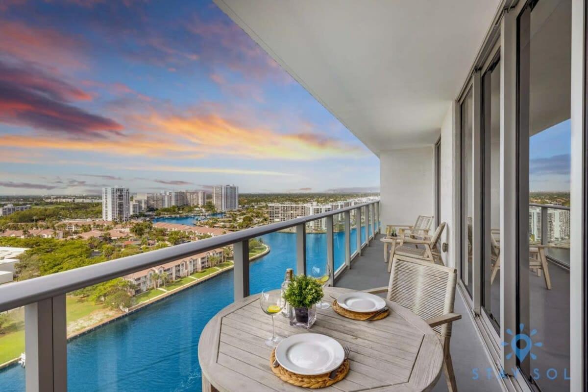 Luxury 1Br-Front Intracoastal View Balcony - Pools Apartment Hollywood Exterior foto