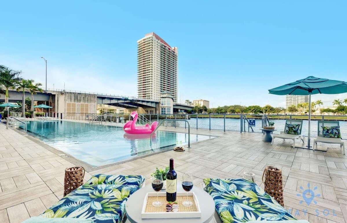 Luxury 1Br-Front Intracoastal View Balcony - Pools Apartment Hollywood Exterior foto